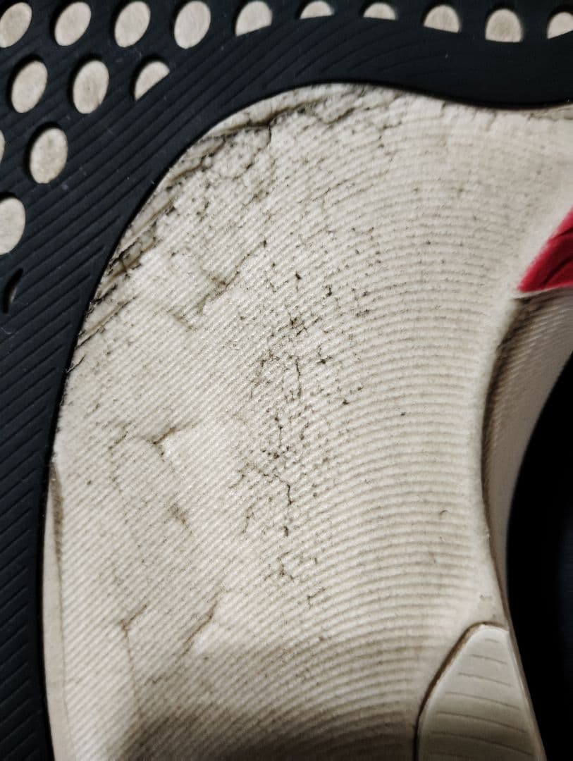 26.5 EDGE TOKYO レッド メタスピードエッジ