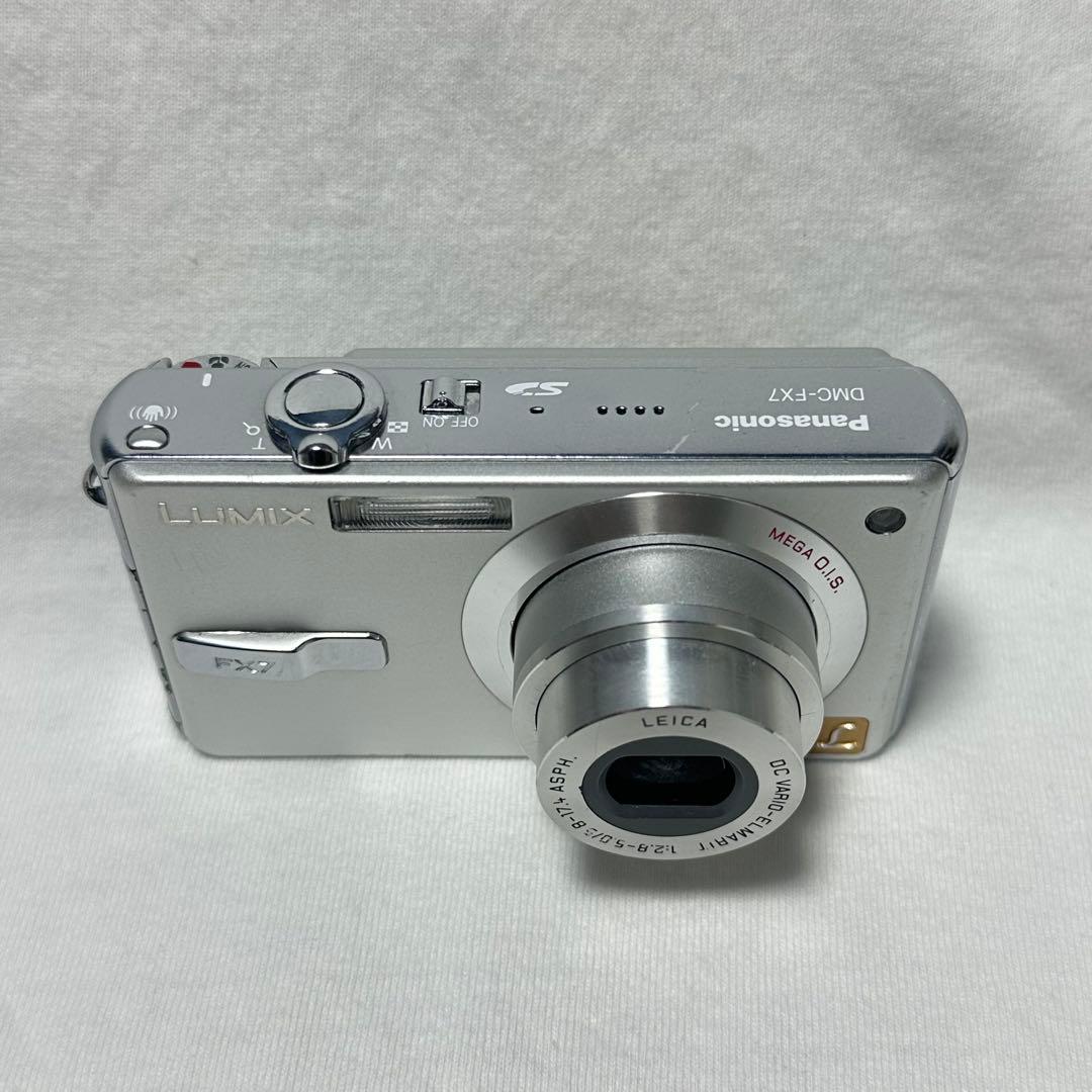 値引き中SDカード付き⭐︎Panasonic LUMIX DMC-FX7 シルバー