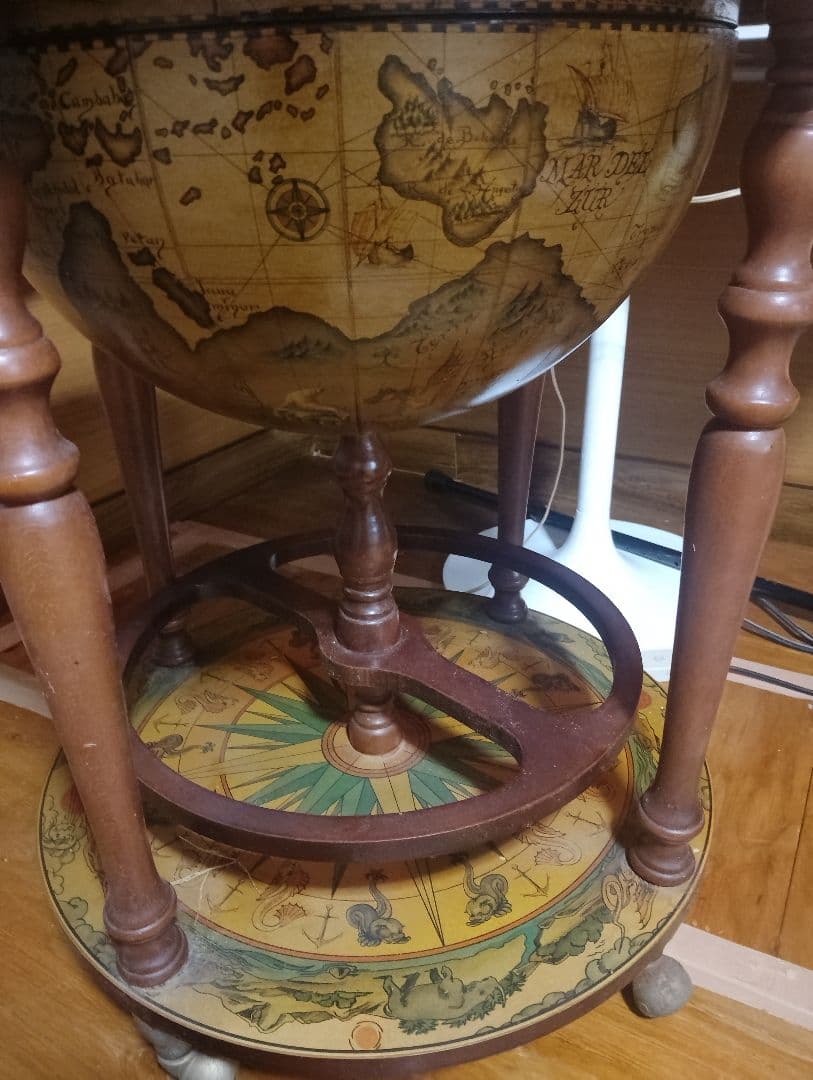 木製古地図風地球儀