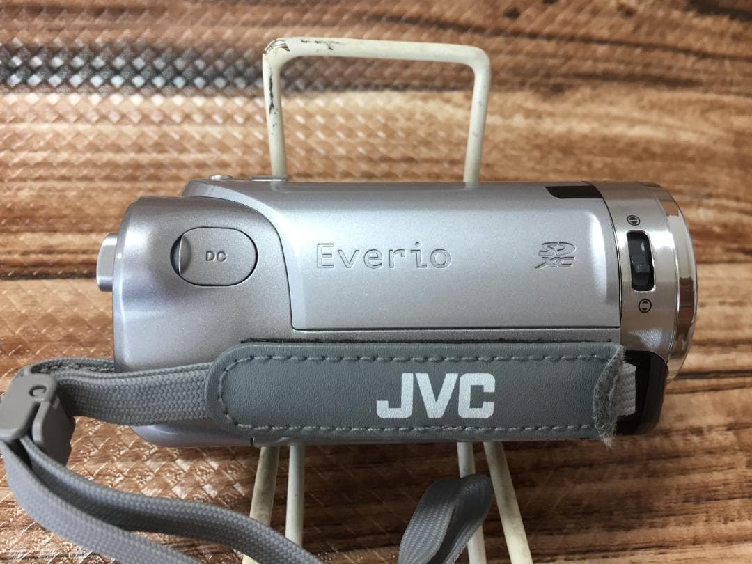 超美品　撮影画像あり　JVC　GZ-E220　付属品有　FULLHD　光学40倍