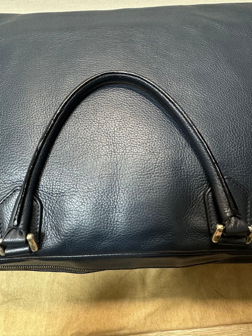 cisei カーフレザーブリーフケース