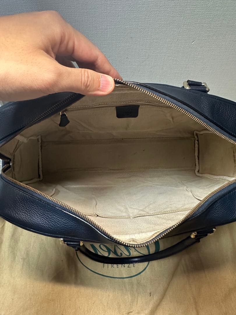 cisei カーフレザーブリーフケース