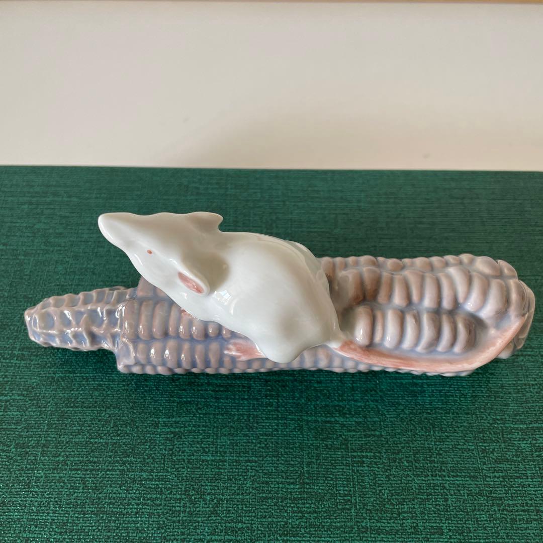 ＊Mouse on corn cob＊１９８１年＊１４cm・ Cop・