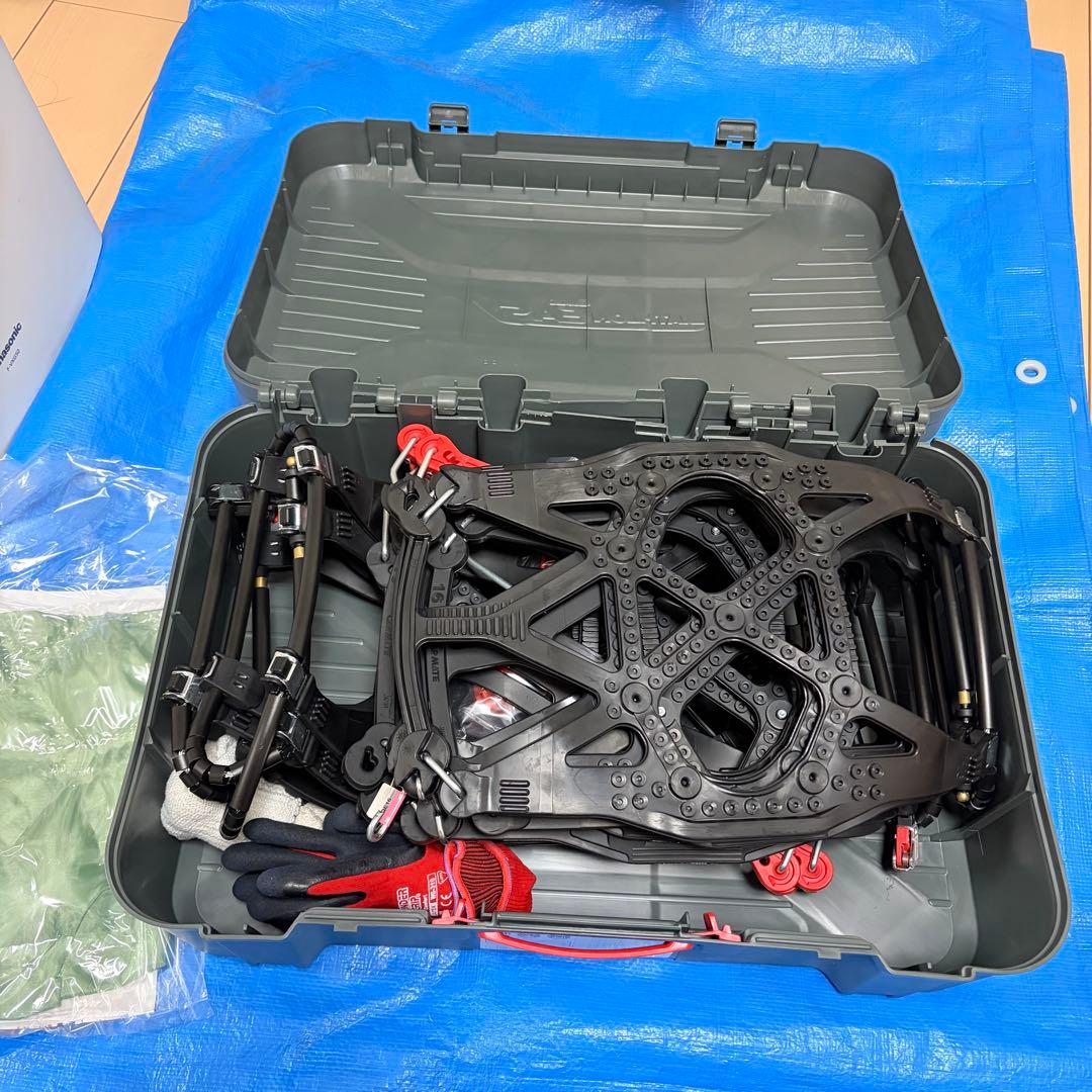 引き取り限定 235/50R 18インチ スタットレスタイヤ4本・ホイールセット