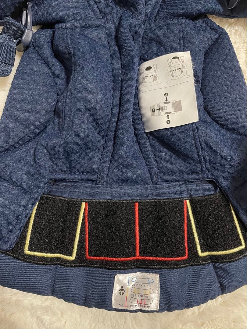 【美品】ergobaby OMNI Breeze 抱っこ紐 ミッドナイトブルー