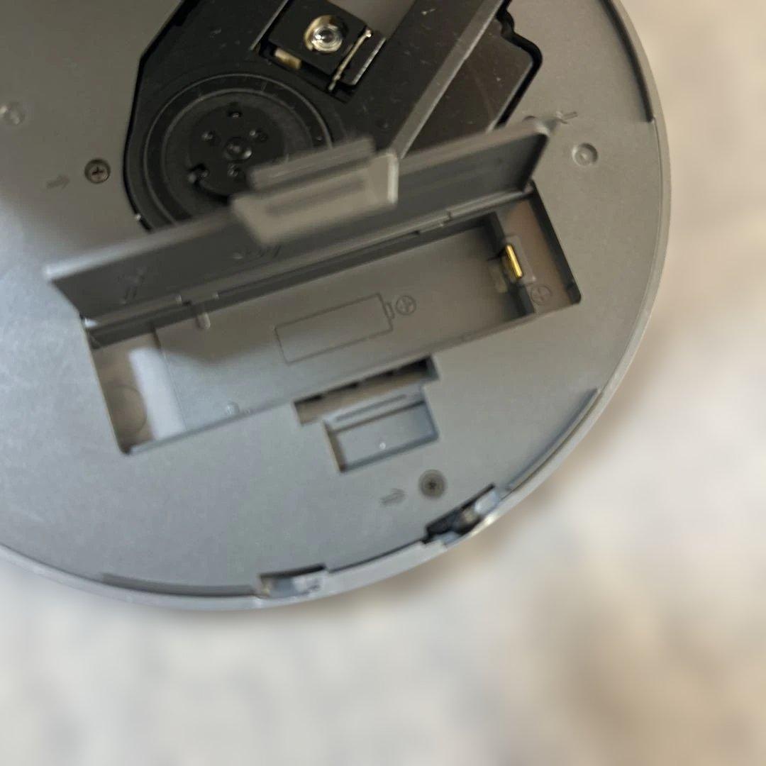 SONY MP3 ATRAC ポータブルCDプレーヤー　D-NE730　ソニー