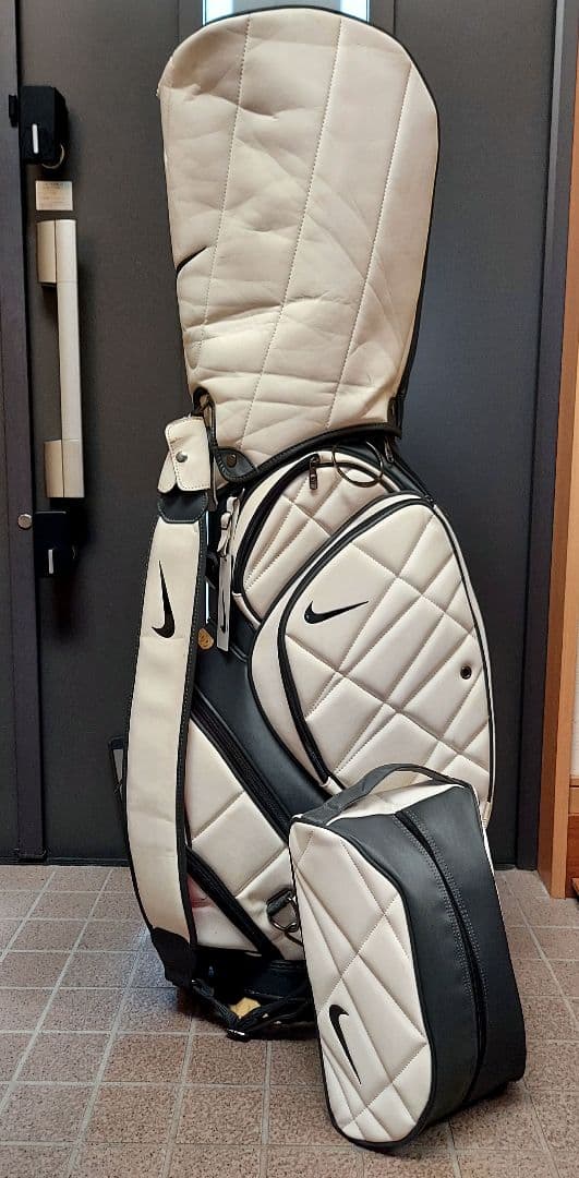 NIKE　ゴルフキャディバッグ&シューズケース　セット