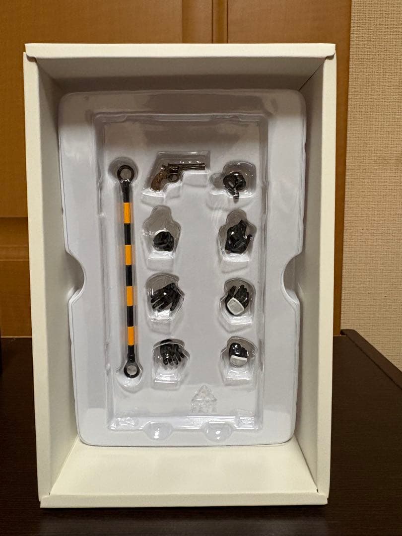 仮面ライダークウガ　グローイングフォーム　S.H.Figuarts（真骨彫製法）