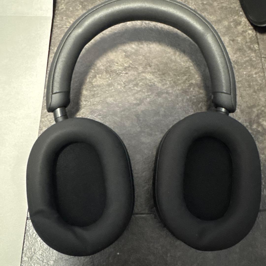 超美品　Sony WH-1000XM5