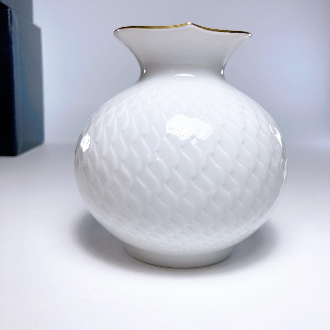 Meissen マイセン ヒイラギ 波の戯れ 花瓶 9cm　柊 |3165|☆