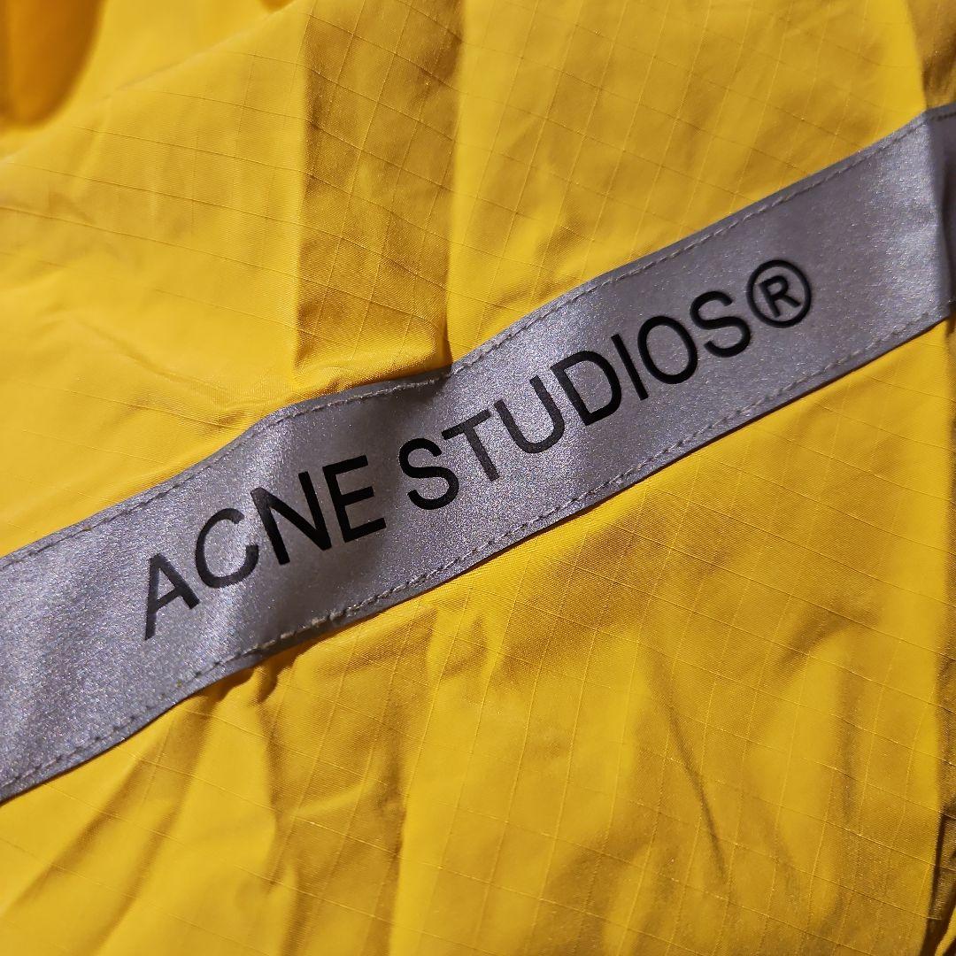 Acne Studios イエロー ナイロンジャケット