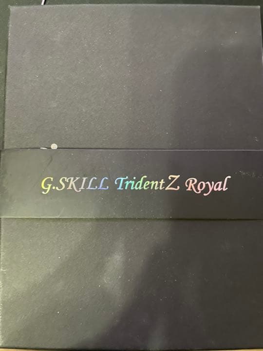 F4-3200C16D-16GTRG gskill メモリ8g×2