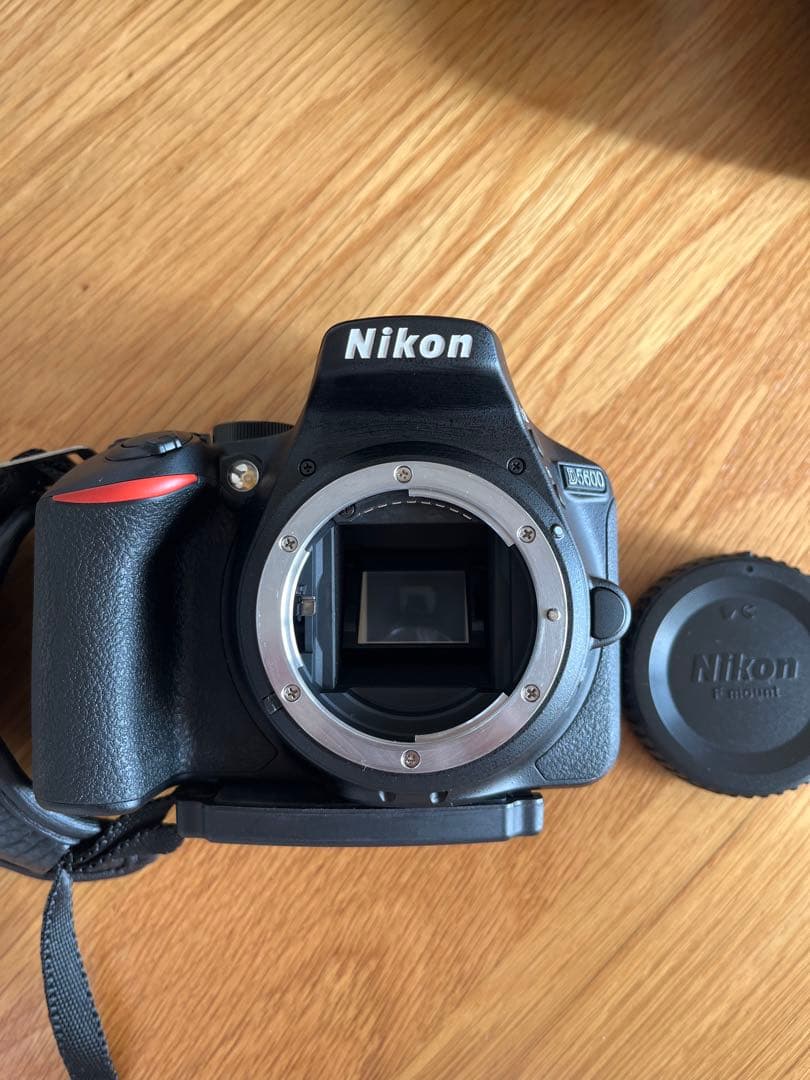 Nikon D5500 デジタル一眼レフカメラ+望遠　ダブルズームキット