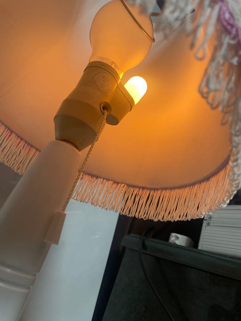 D*O様 昭和レトロ　日立照明 LS603 WH 花柄シェードランプ アンティー