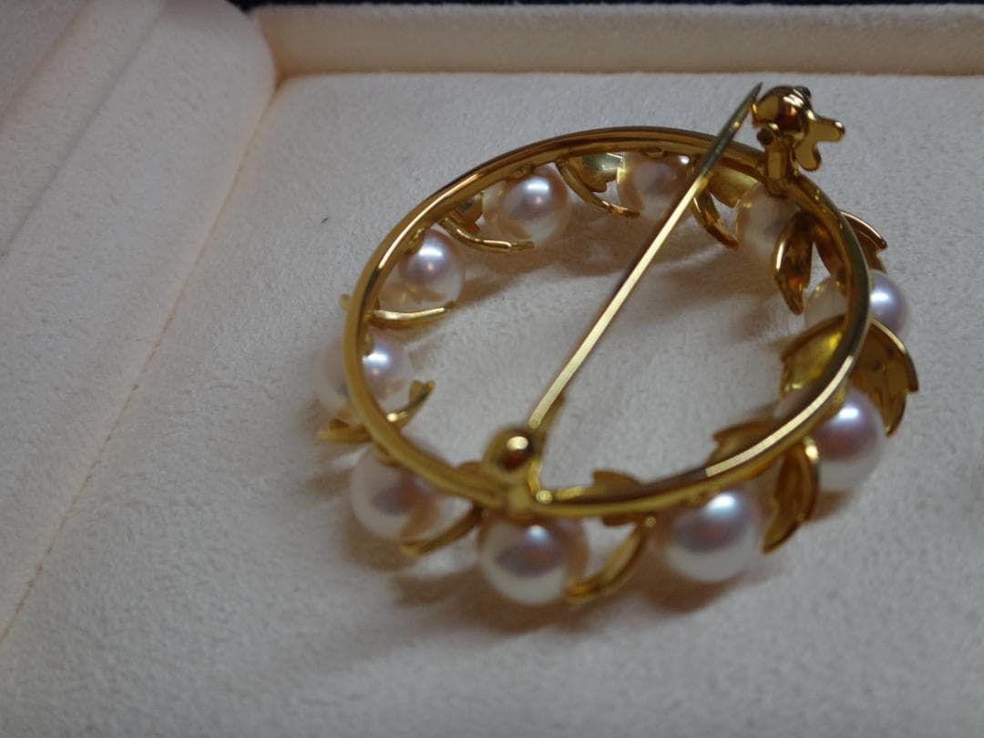 MIKIMOTO 真珠 K18 定番リーフブローチ　SAHKO様
