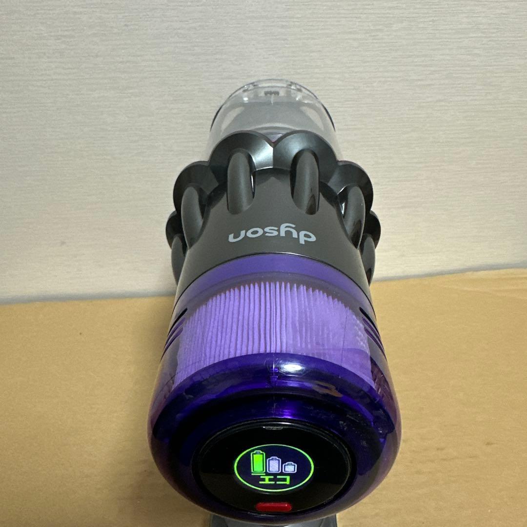 即日発送　Dyson ダイソン SV18 コードレス掃除機 本体のみ