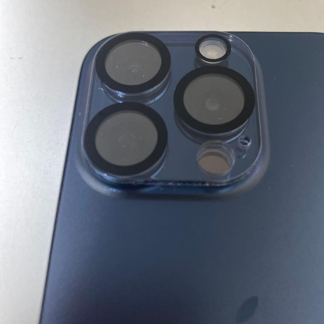 【極美品】iPhone 15 pro 128GB SIMフリー