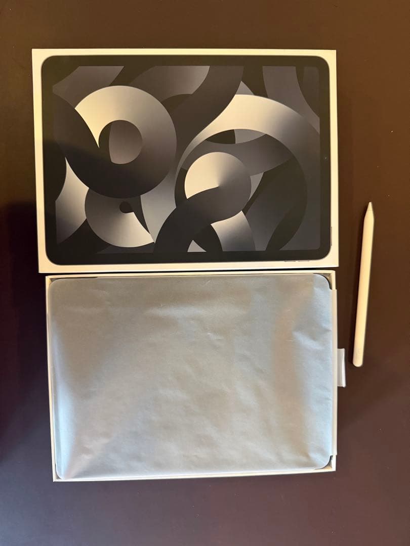 iPad Air 第5世代　Wi-Fiモデル64GB Apple pencil