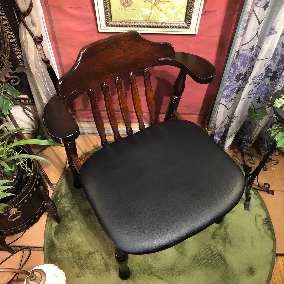 ふみL １　ヴィンテージ スピンドルレッグ　80’s ショートアームチェア