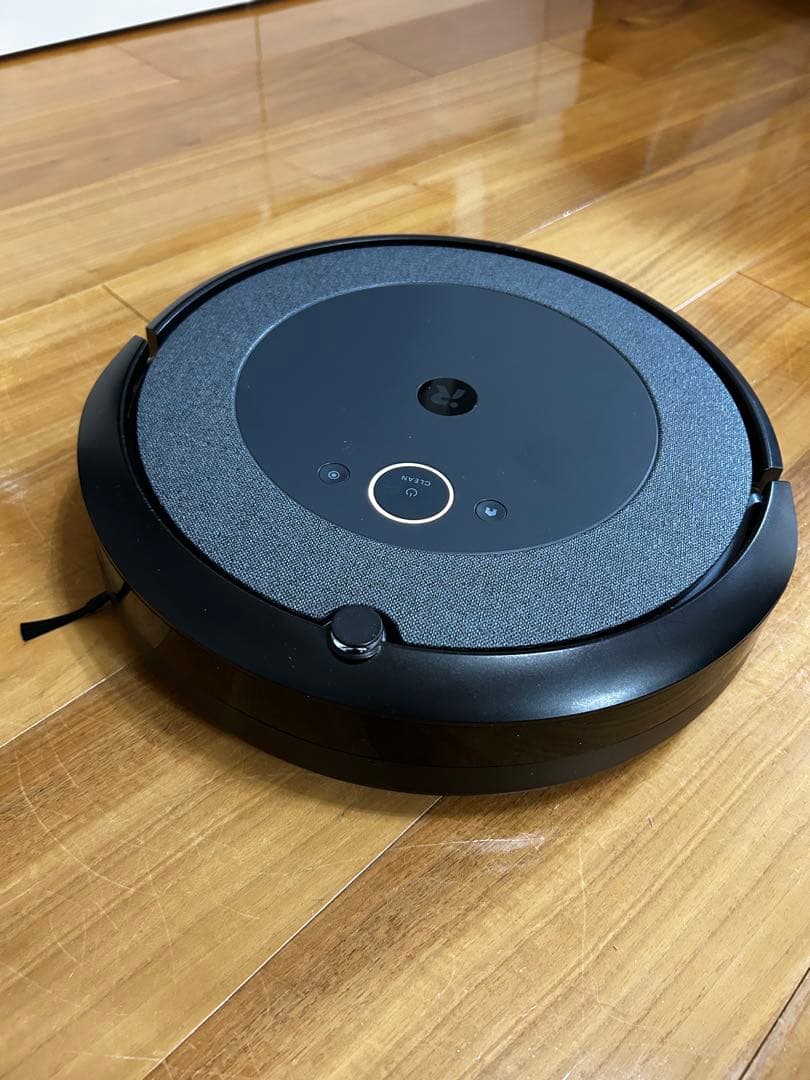 ルンバi3+ 黒 充電ドック付き