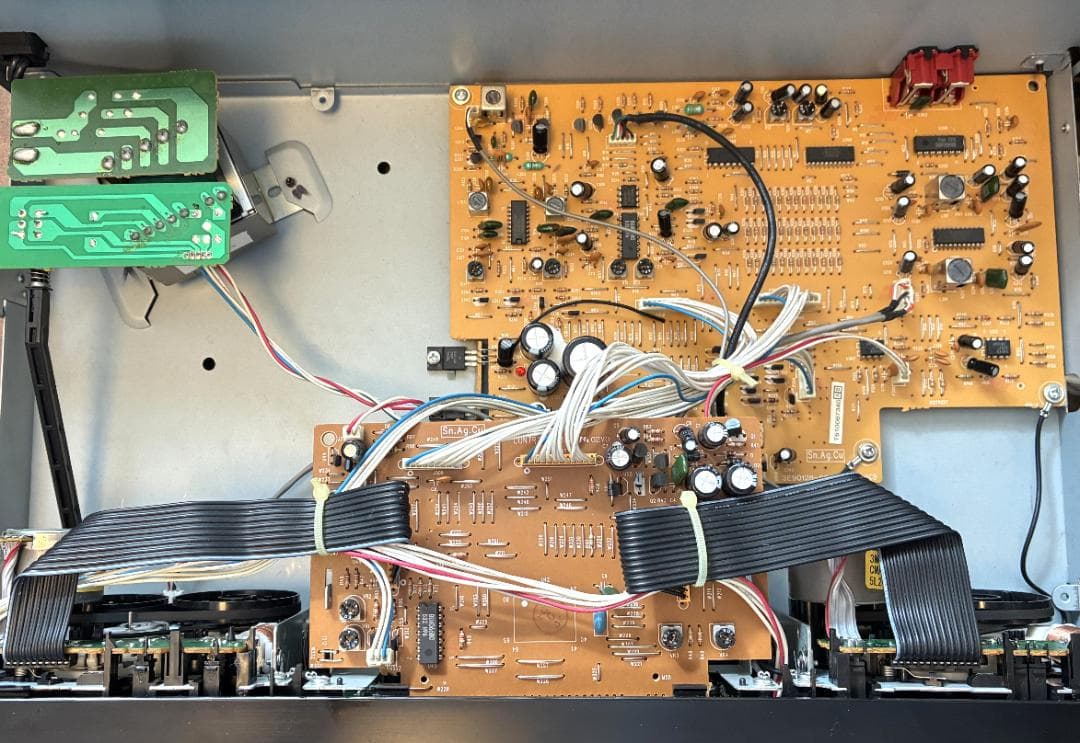 【動作OK！！】ダブルカセットデッキ　TEAC　W-790R　①