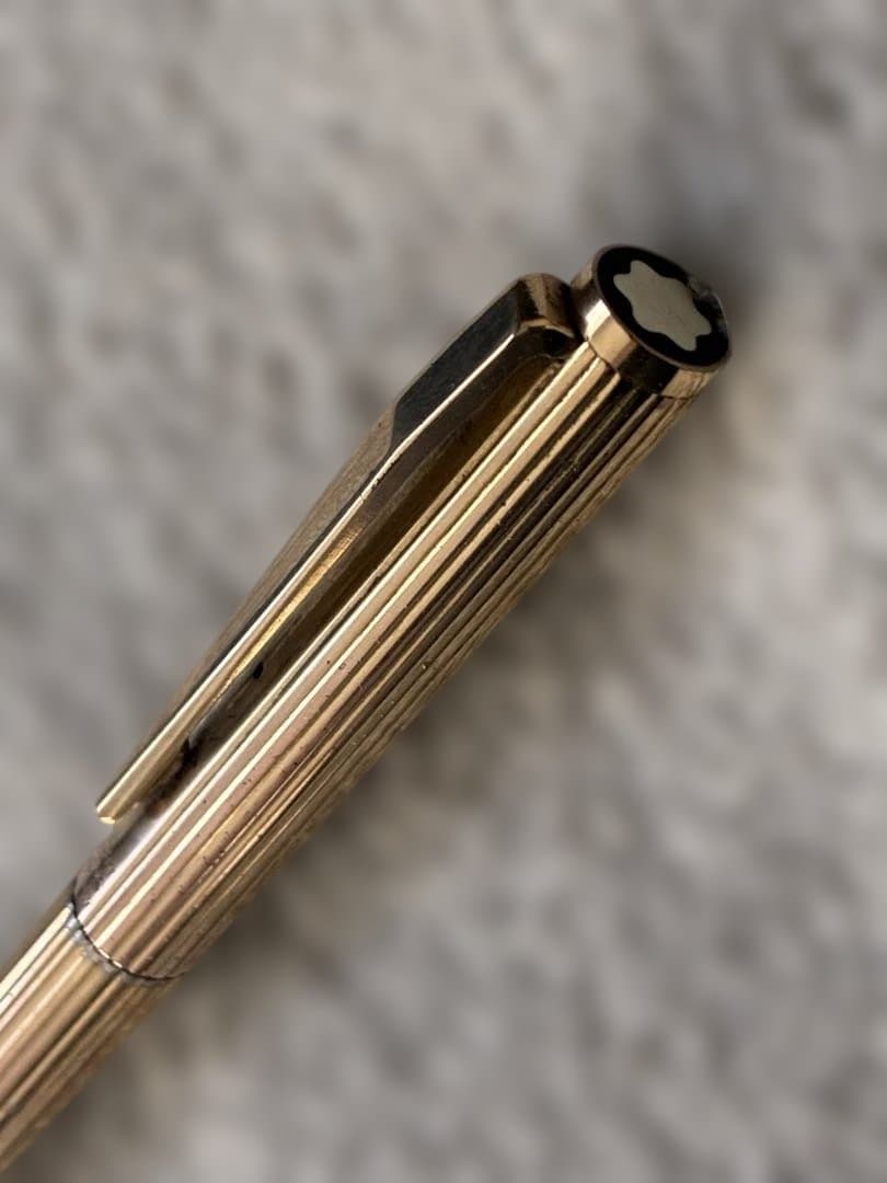 ◾️MONT BLANC モンブラン◾️ノブレス万年筆◾️ゴールド◾️化粧箱、冊子付◾️
