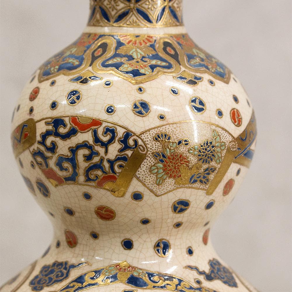 ※あかおかずき　薩摩焼 丸十字 薩摩 明治期 瓢箪型金彩鳳凰文 花瓶