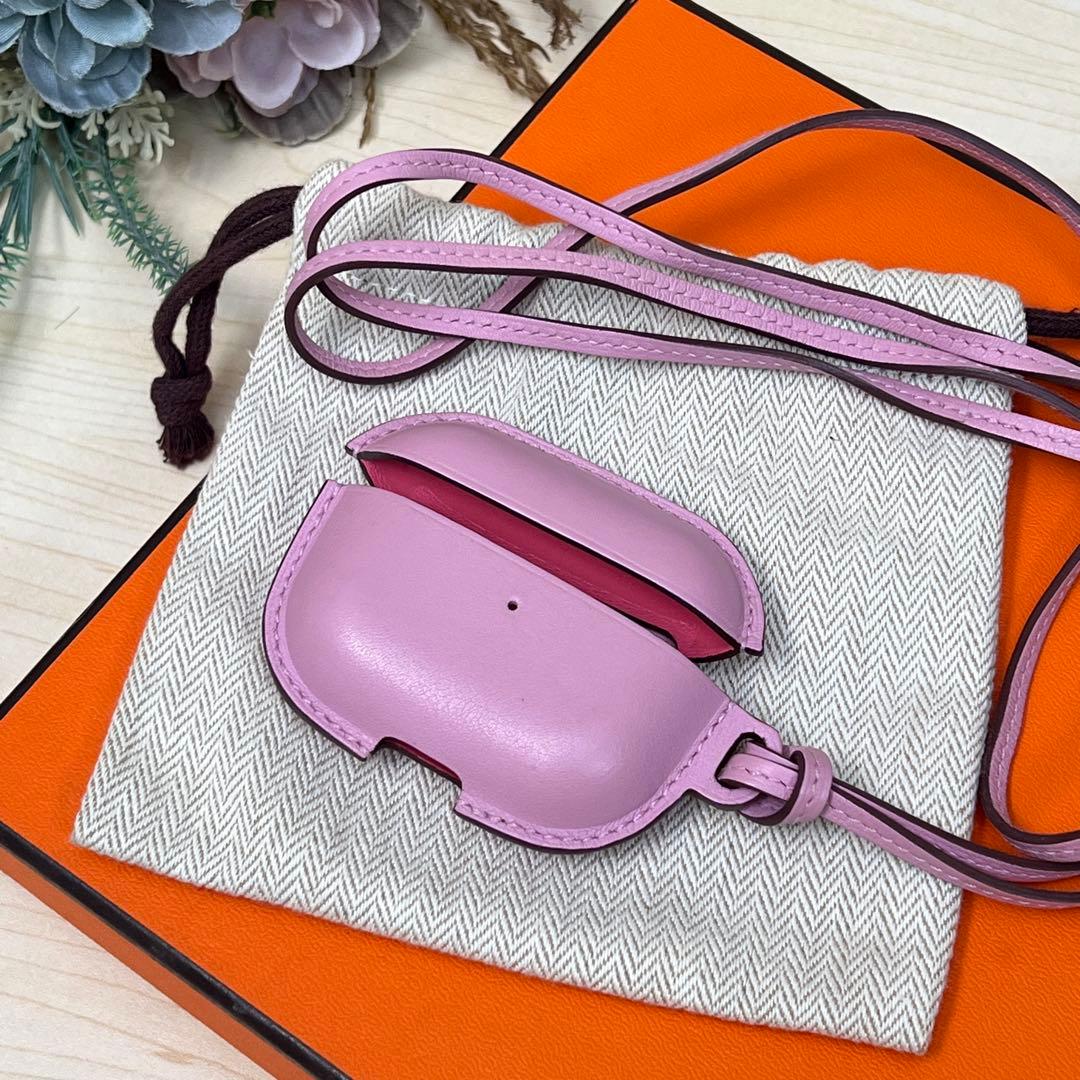 極美品 エルメス AirPods Pro2ケース ピンク レザー イヤホンケース