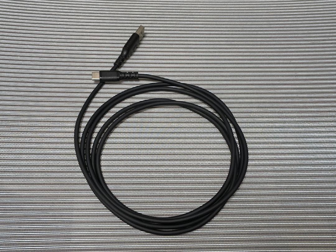 Azeron Cyborg II スタンド付