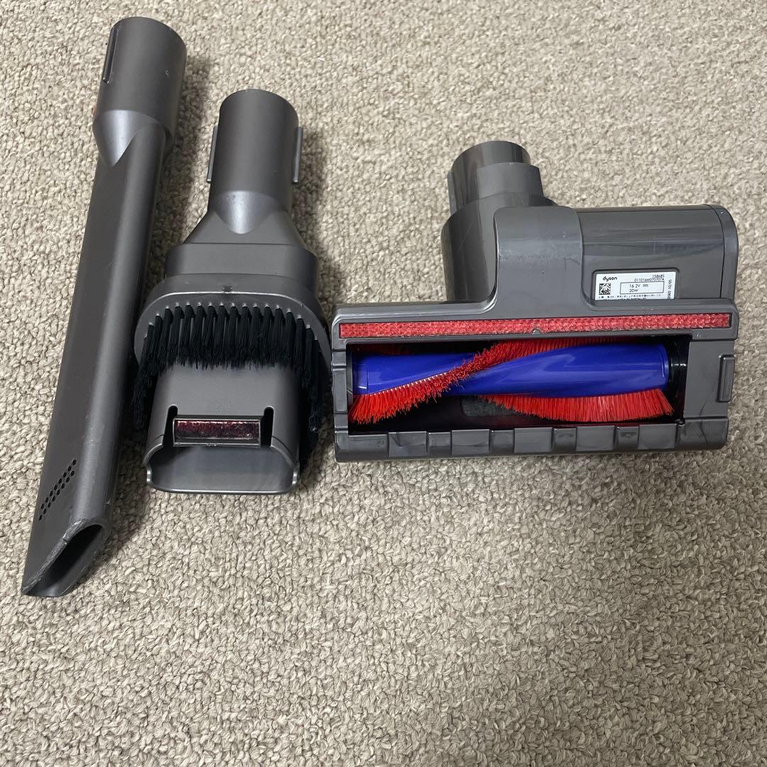 ダイソン　Dyson v8 fluffy 一部ジャンク品