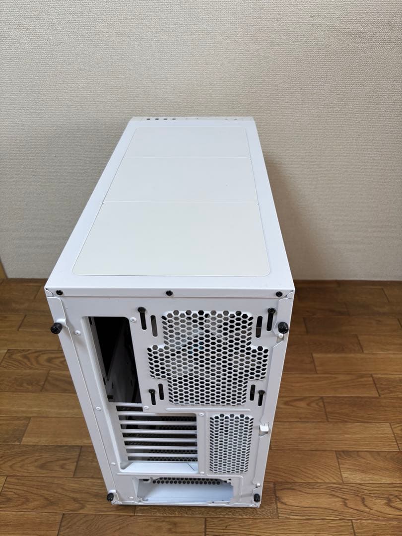 Fractal Design DEFINE R5 PCケース ホワイト （中古）