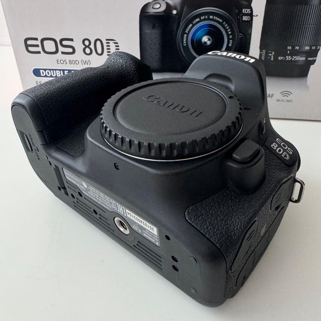 Canon EOS 80D ダブルズームキット 超美品 レンズ2本 キャノン