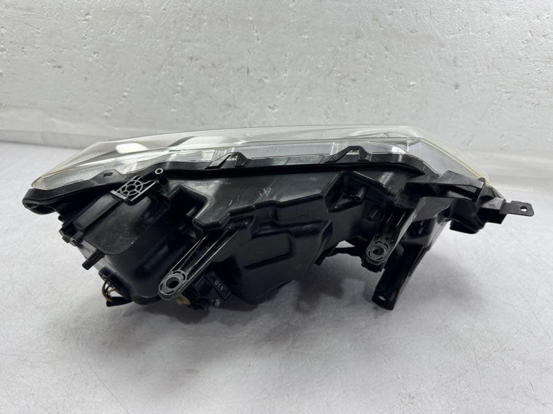 日産 32 エクストレイル 純正 LED 左 ヘッドライト 100-17942