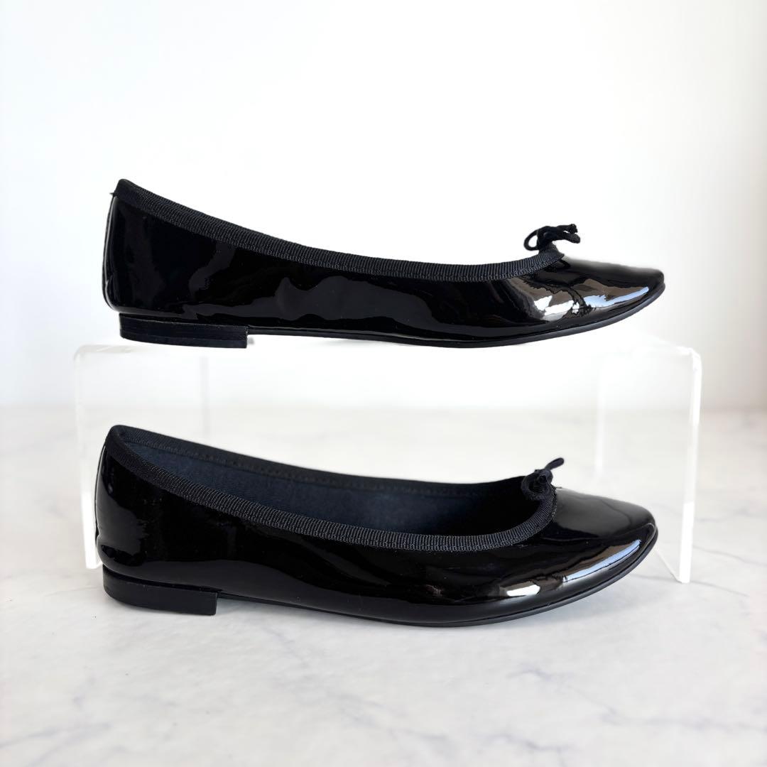 極美品 レペット 36 Lili リリ バレエシューズ エナメル ブラック