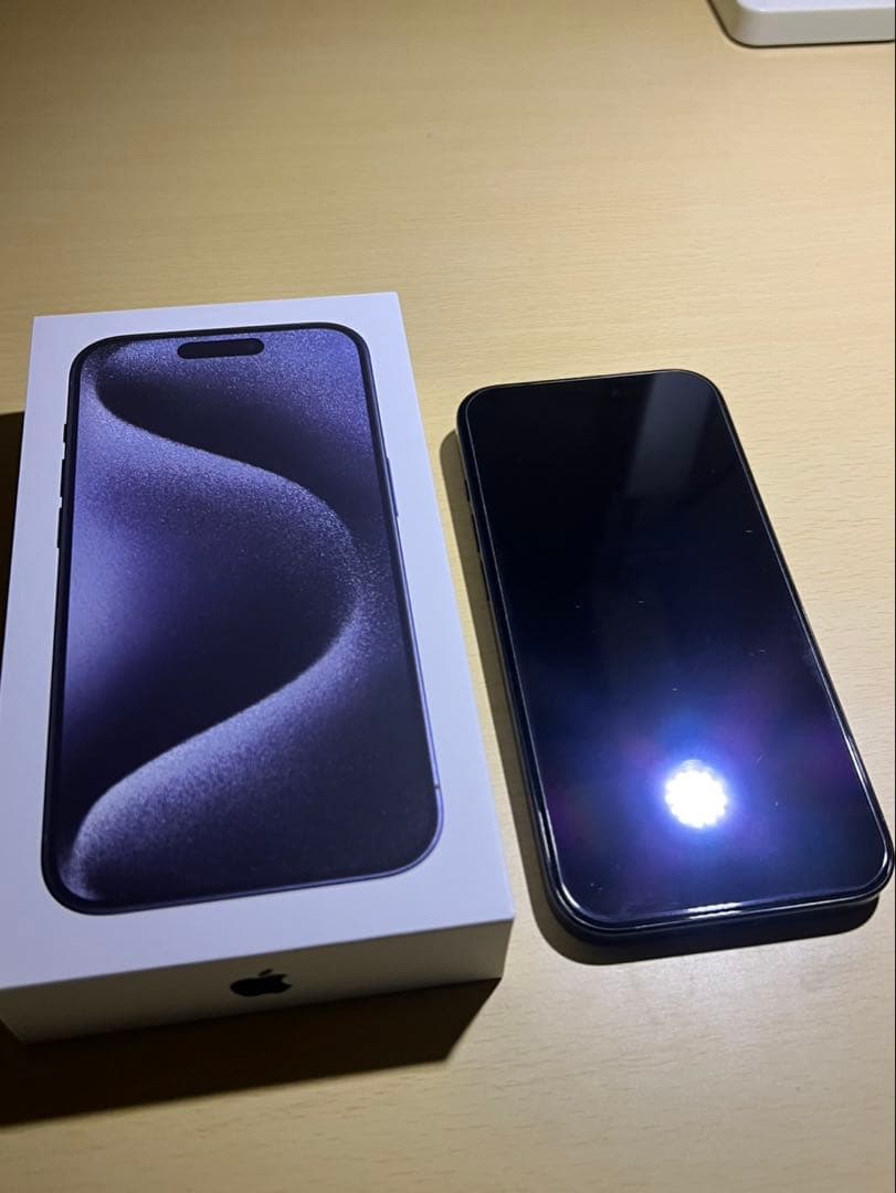 【美品】iPhone 15 Pro スペースブラック 128GB 箱、充電器付き