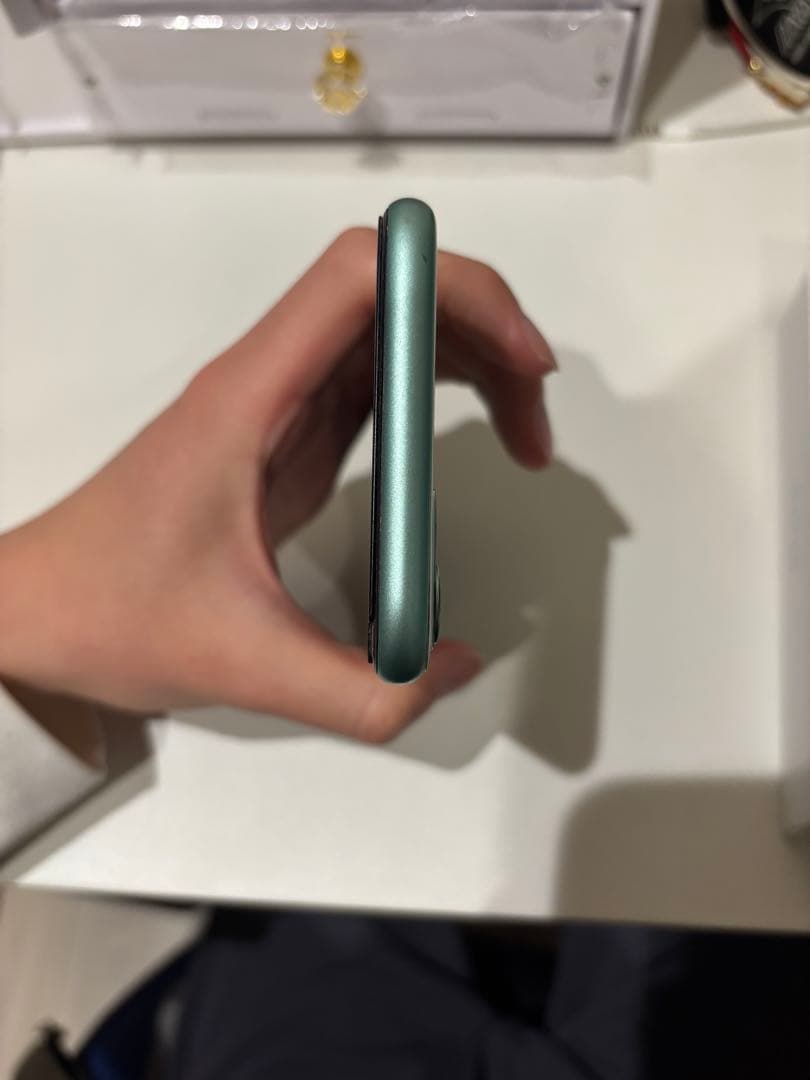 Apple iPhone 11 ミントグリーン 本体 初期化済み