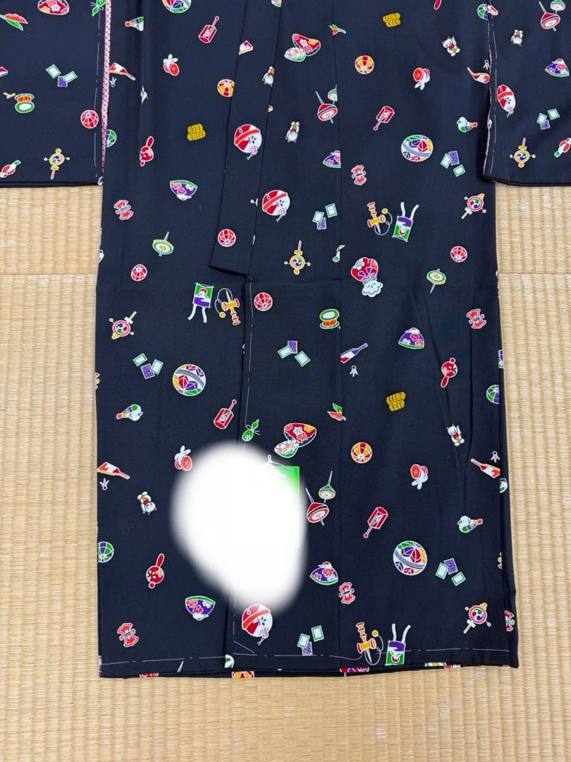 七五三　正絹　女の子　キッズ　7歳　黒　可愛い　新品　未使用　在庫処分