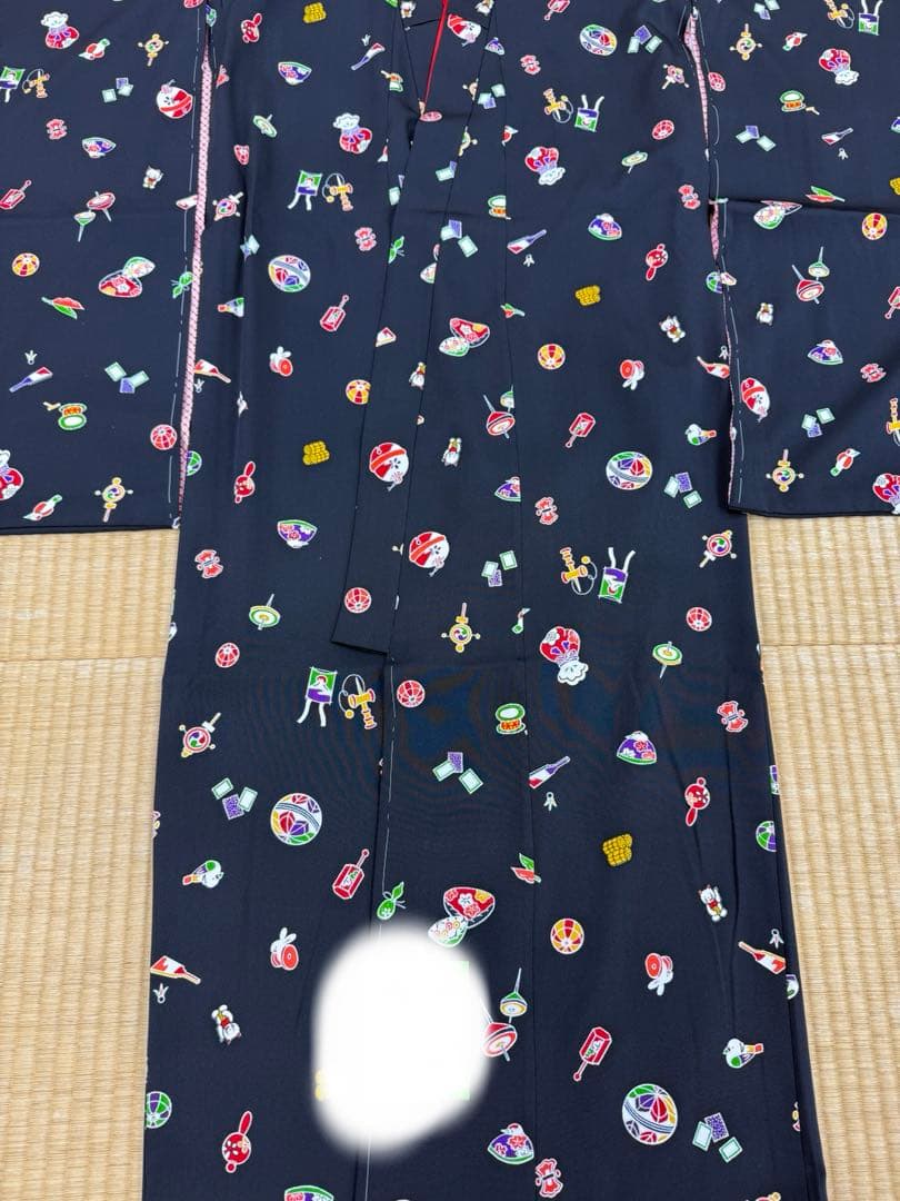 七五三　正絹　女の子　キッズ　7歳　黒　可愛い　新品　未使用　在庫処分