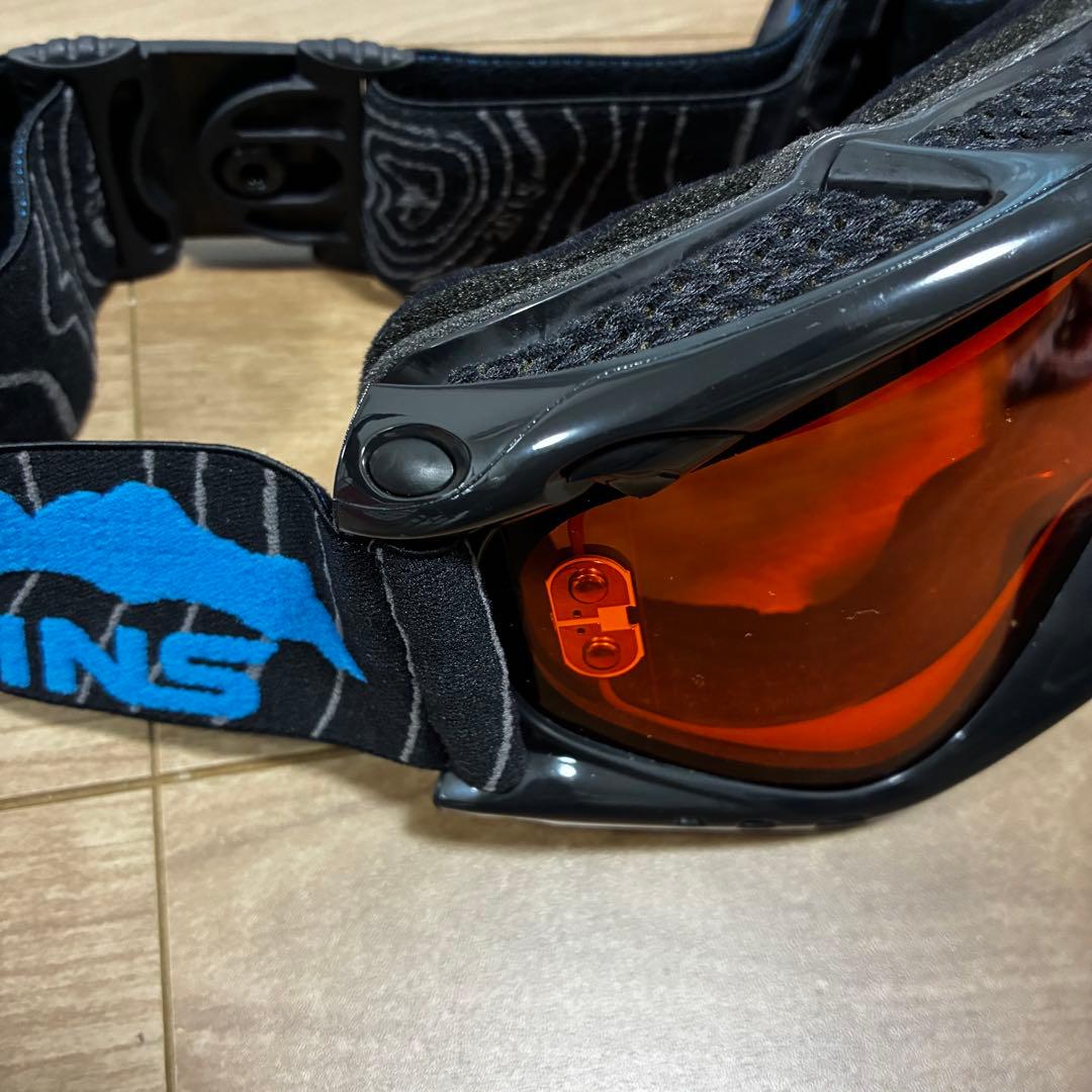 SWANS 電熱ゴーグル　❷スワンズ　サングラス　ゴーグル　スキー　登山