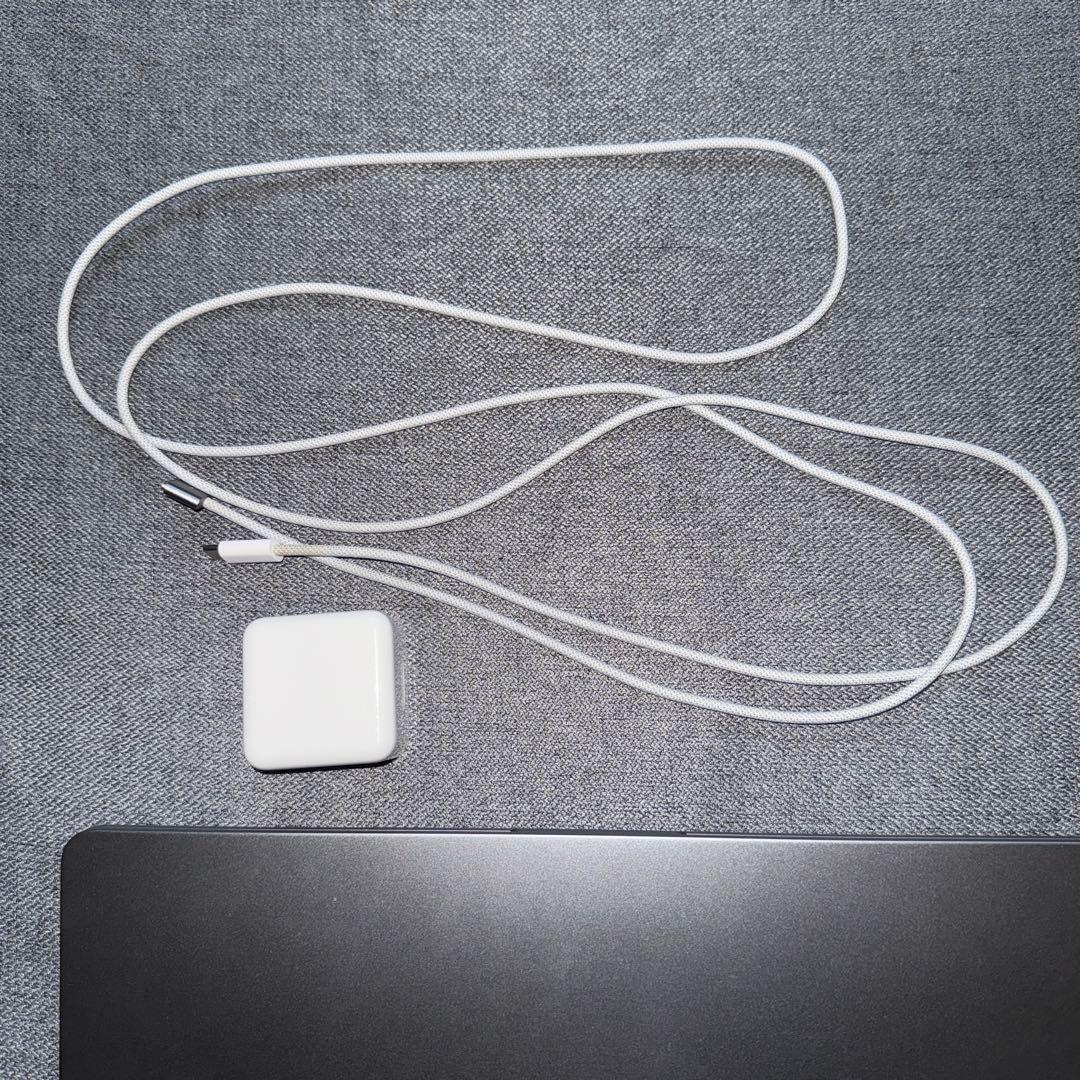 【美品】MacBookAir2023 256GB 15インチ M2チップ