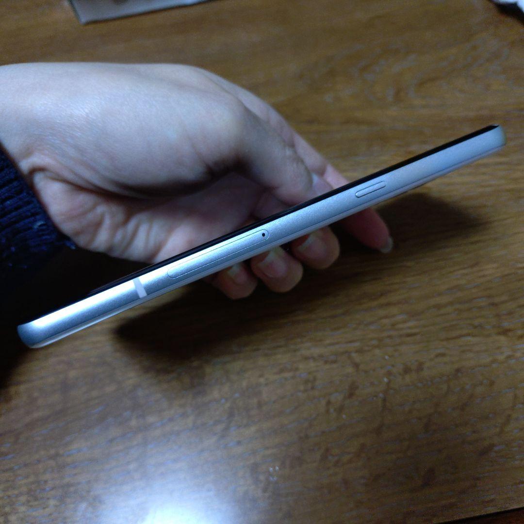 LG style docomo ホワイト 本体