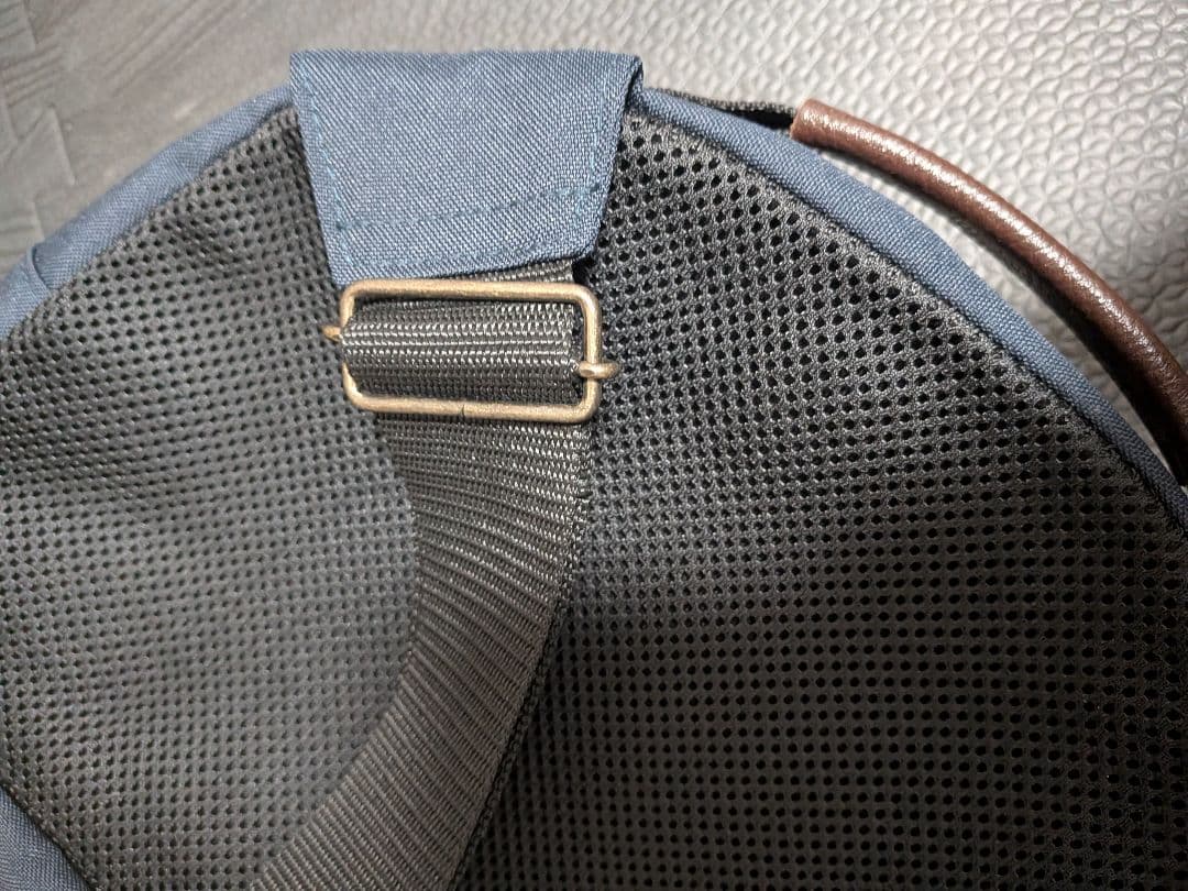 アヤノコウジ ブラックレーベル がま口 ポシェット型 ボディバッグ