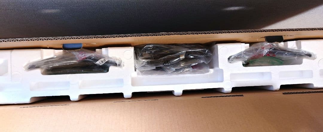 【2024年購入品】GIGABYTE AORUS FV43U ゲーミングモニター