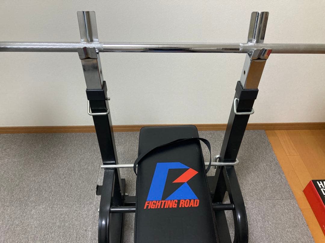 トレーニングベンチ バーベル付き最終値下！愛知県西尾張より直接お引渡限定 配達有