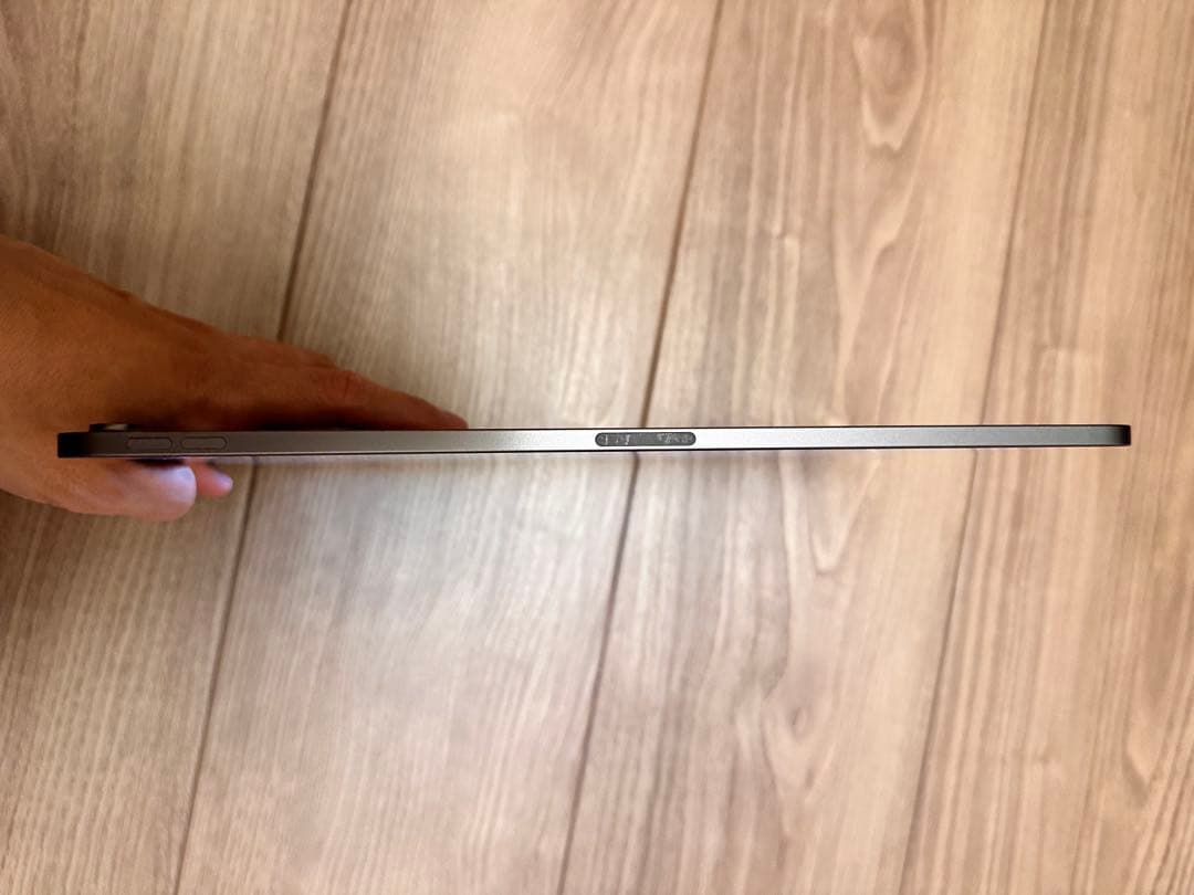 美品 iPad Pro 12.9インチ 第3世代 64GB wifi 付属品完備