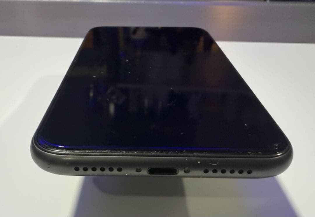 Apple iPhone 11 128GB ブラック SIMフリー 本体