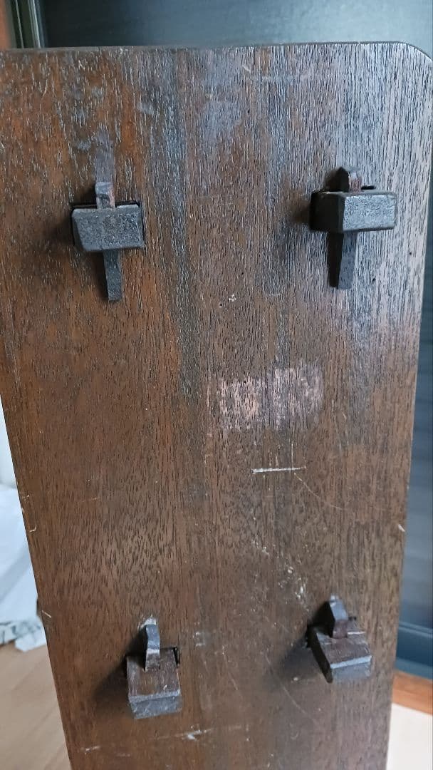 木製くさび形　本棚 4段 チップさん