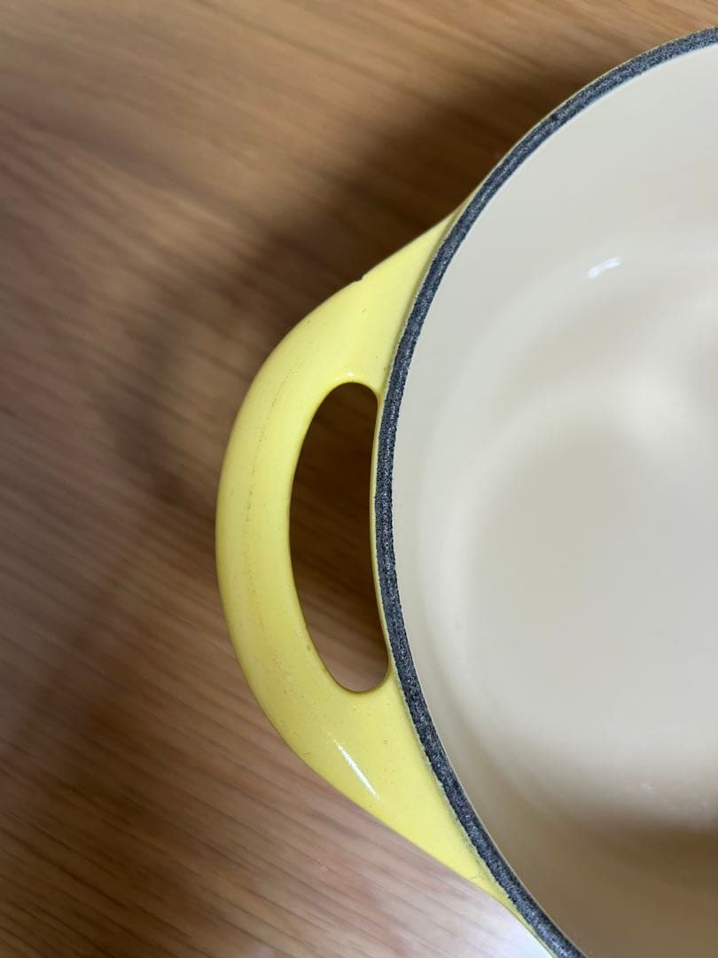 Chieko様 LE CREUSET ル・クルーゼ　18センチ　両手鍋　イエロー