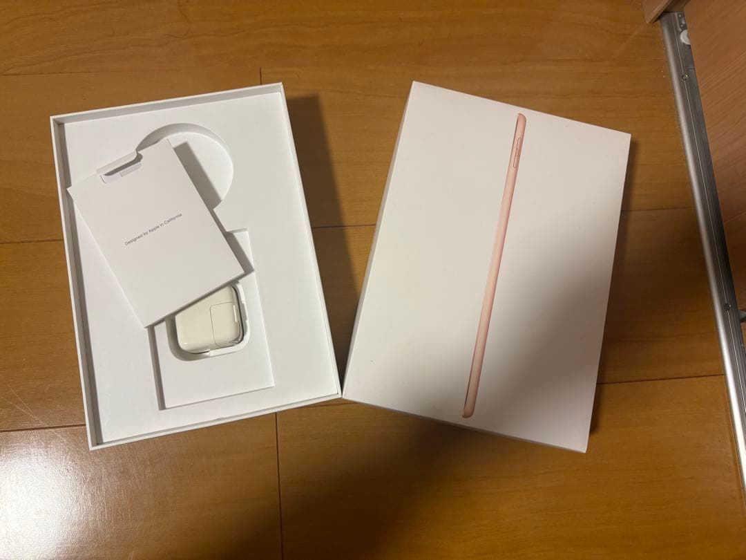 iPad (6世代) Wi-Fi + Cellular 32GB 本体