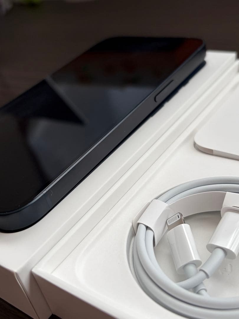 【美品/保護フィルム1枚サービス】iPhone 13 128GB ｜動作良好